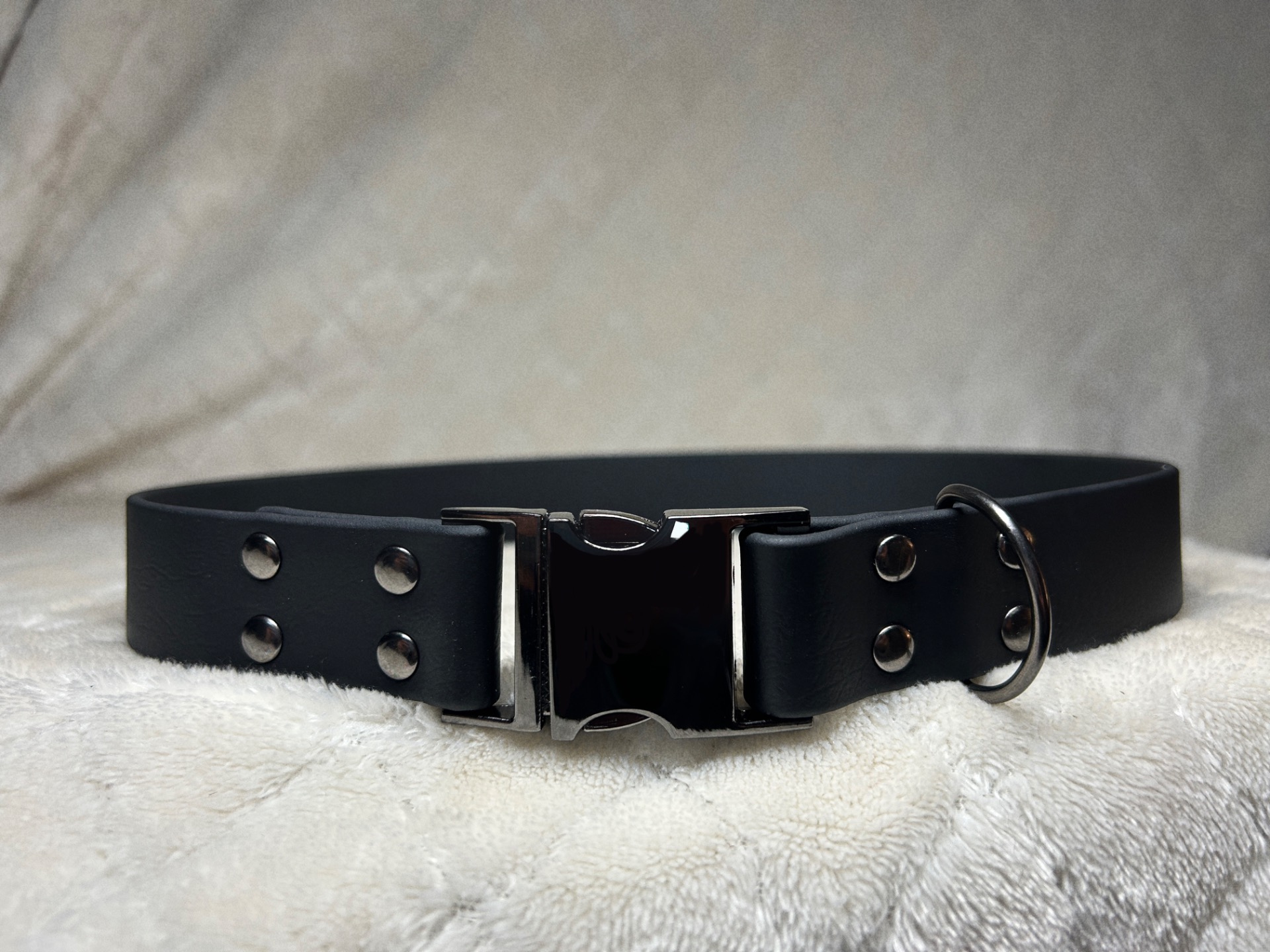 Collier de 2,5cm d'épaisseur